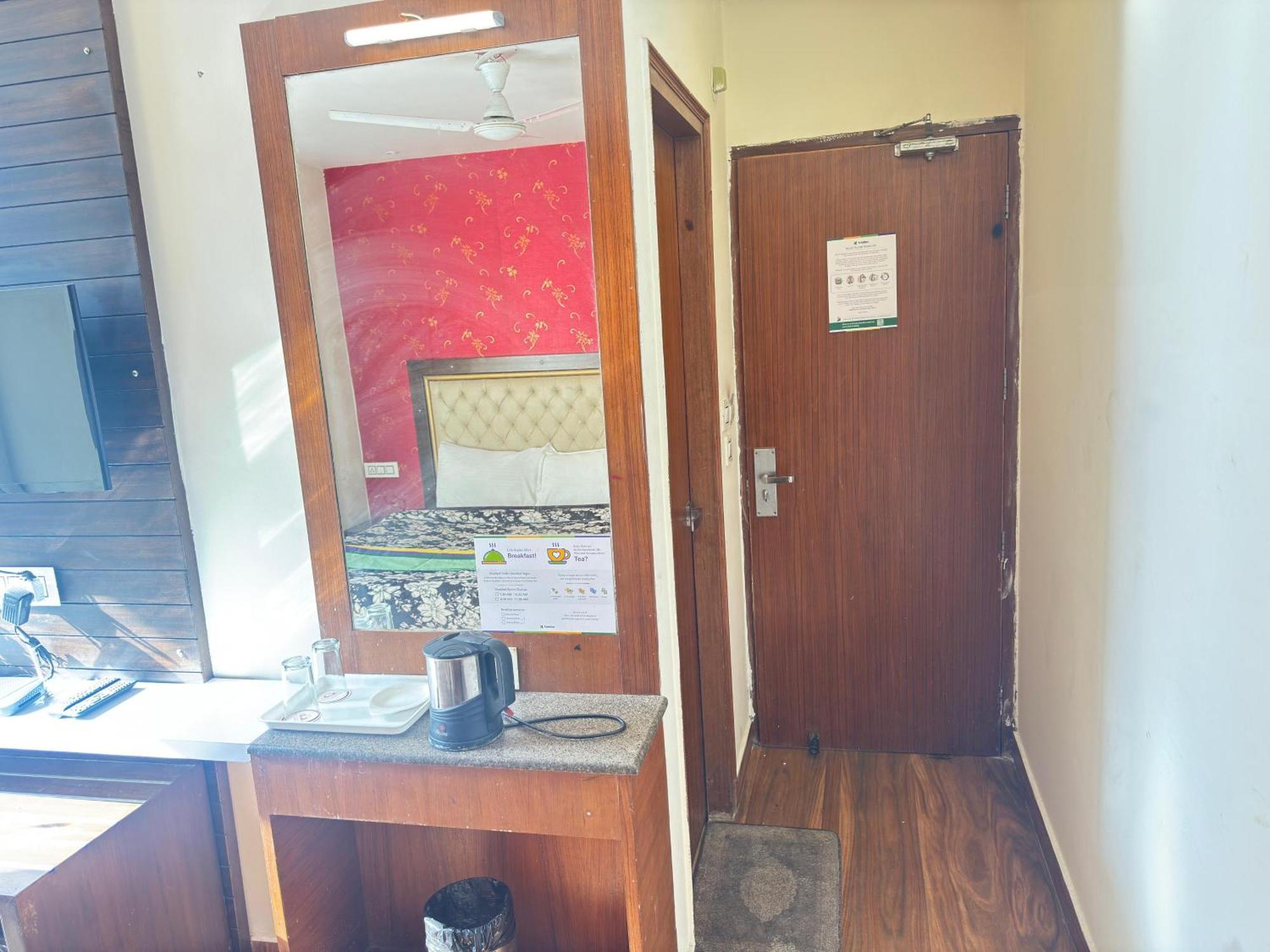 Hotel Ambika Residency Manali — Photos 3